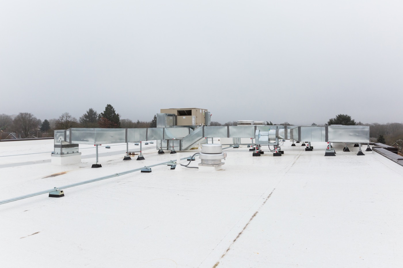 Hawthorne East Apartments Roof HVAC System Wide Shot